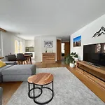 Haus Vira Daire