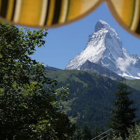 Апартаменти Haus Vira