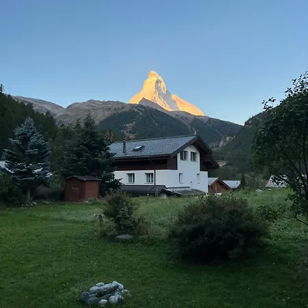Haus Vira Apartment Zermatt