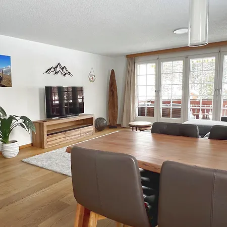 Haus Vira Apartment
