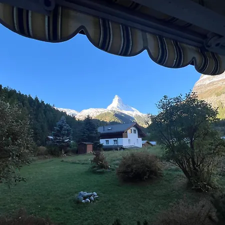 Lägenhet Haus Vira *