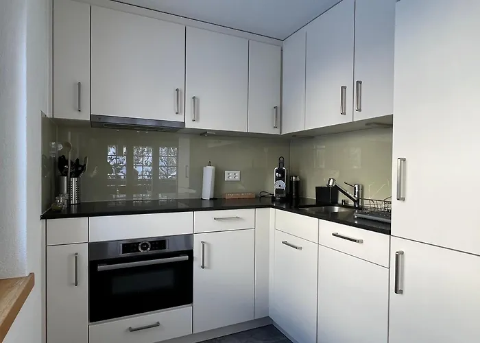 Haus Vira アパート